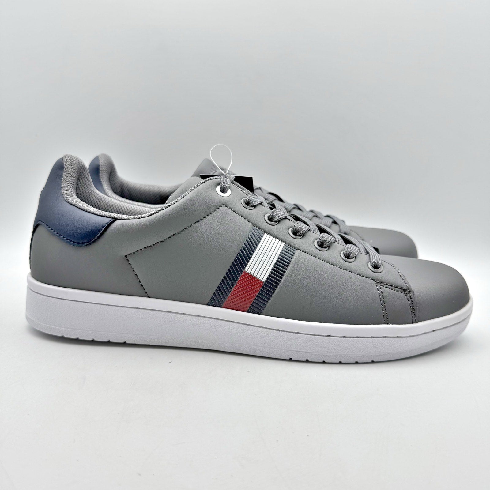 Tommy Hilfiger Mens Lampkin Flag Low Top Sneakers US 12 Grey  Cup-Sole NIB