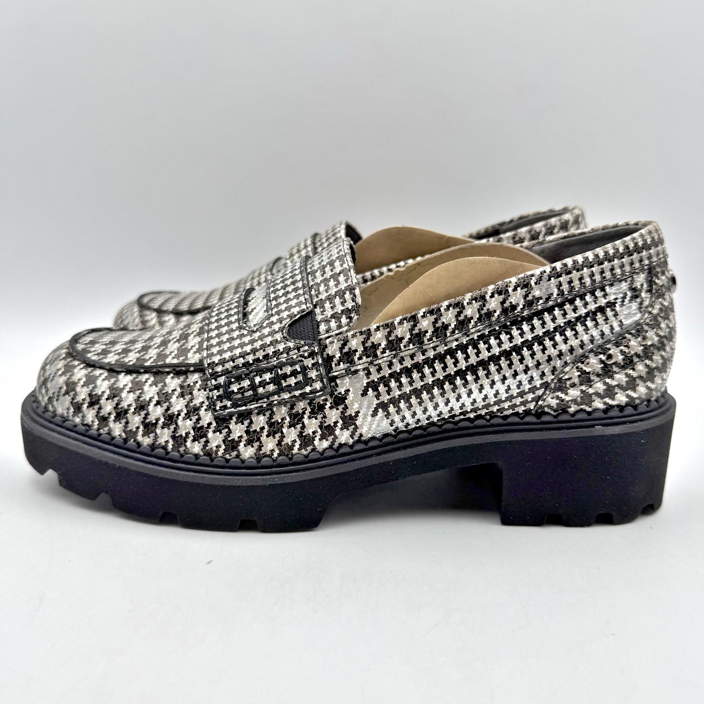 Vionic Womens Fillmore Heeled Loafers US 6 M EU 36 Black White Suede NIB