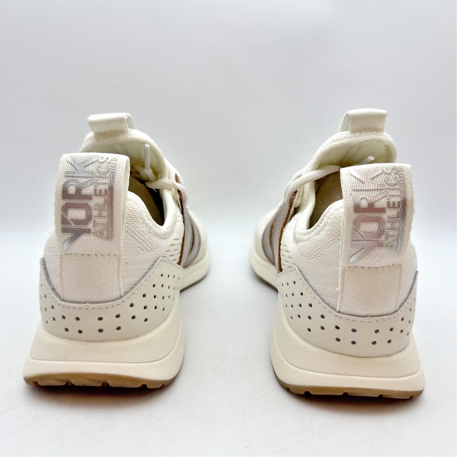 York Athletics The Frank Trainer Sneakers Womens 8.5 Mens 7 Tan White NIB