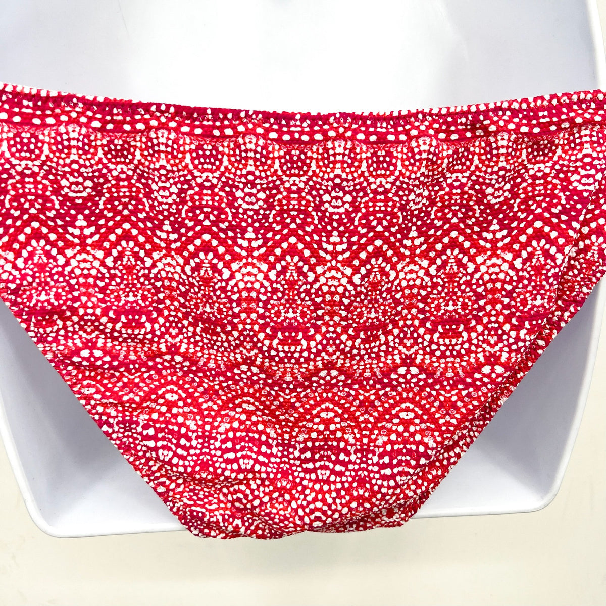 TOMMY BAHAMA Island Cays Hipster Bikini Bottom Medium Pink Maui Reversible NWT