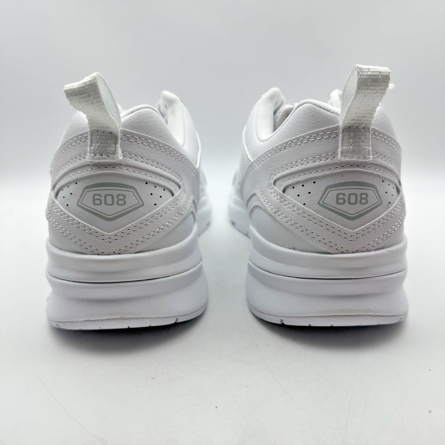 New Balance Mens 608v5 Training Sneakers US 11.5 M EU 45.5 White Athletic NIB