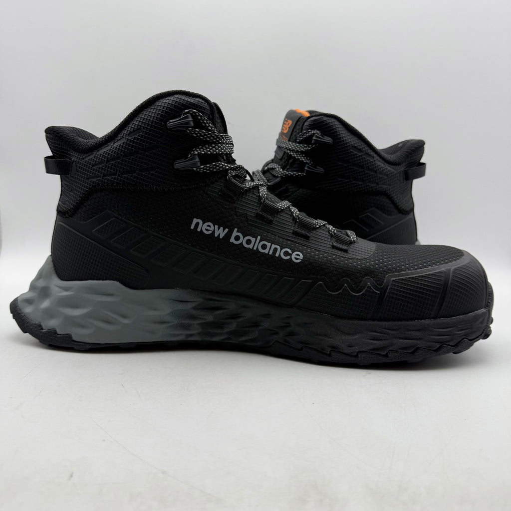 New Balance Womens Cremorne Fresh Foam Mid Work Shoes 7 WIDE Black CT SR NIB