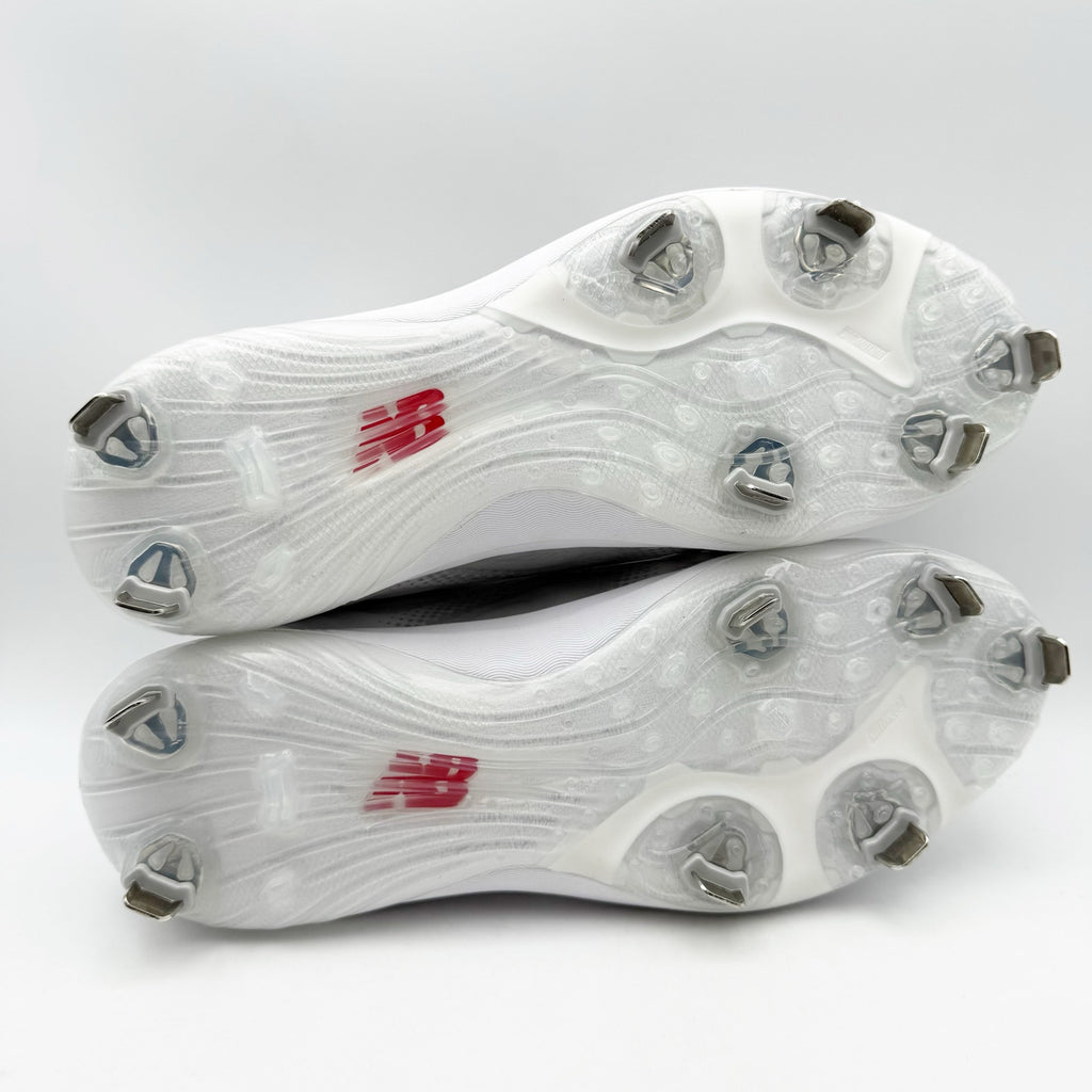 New Balance Mens FuelCell 4040v7 Cleats Size 12 White Black Metal Baseball NWOB