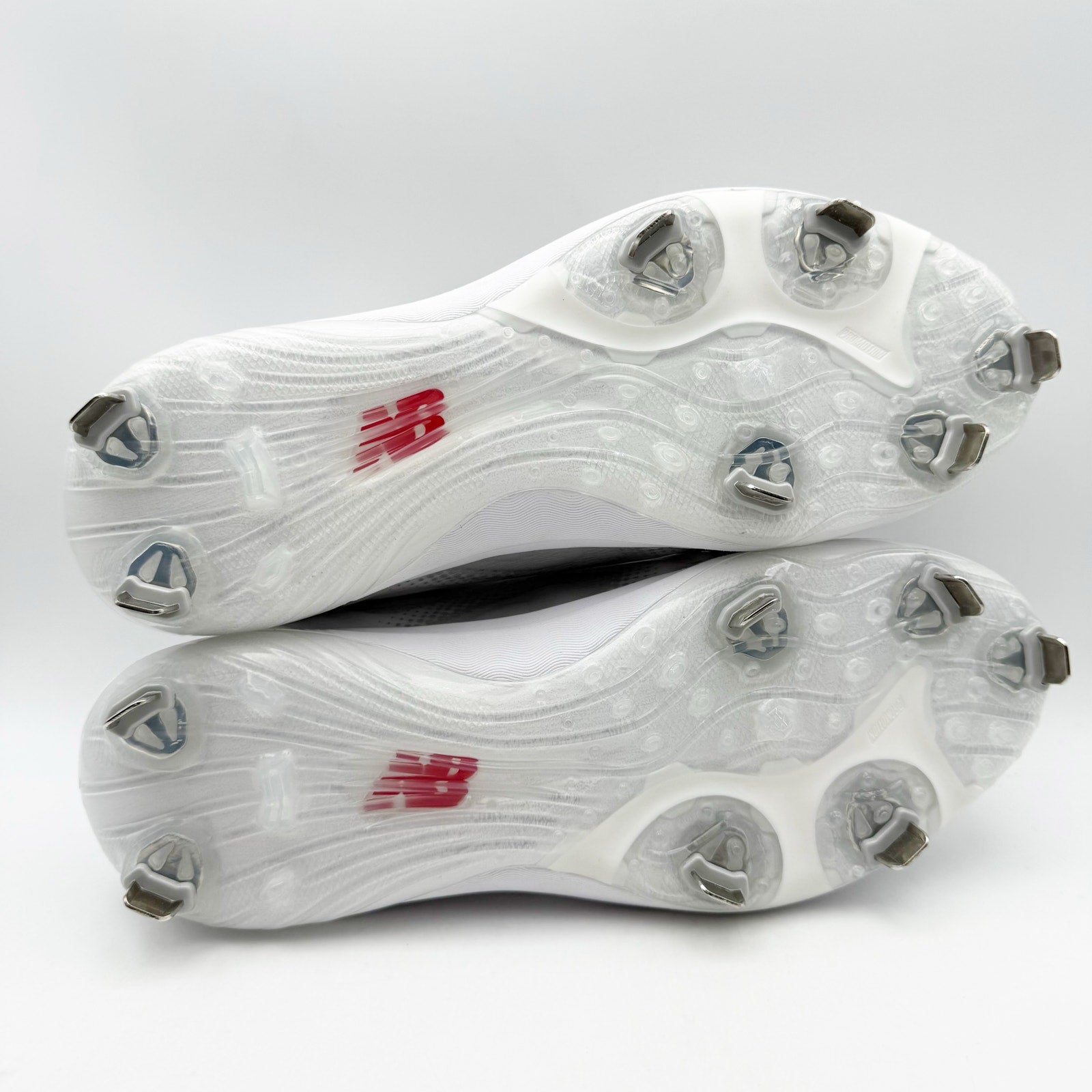 New Balance Mens FuelCell 4040v7 Cleats Size 12 White Black Metal Baseball NWOB