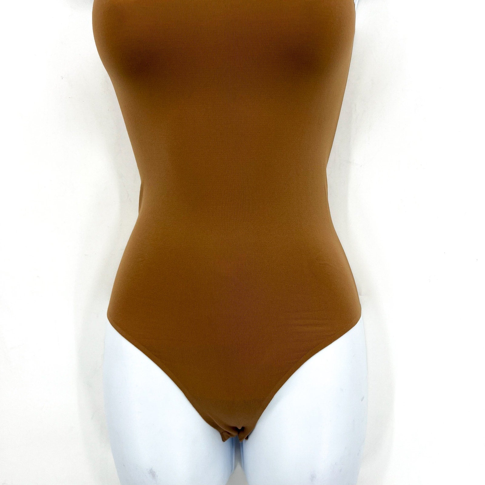COMMANDO Women's Ballet Cami Thong Bodysuit One Size Brown Cocoa Scoop Neck NWT