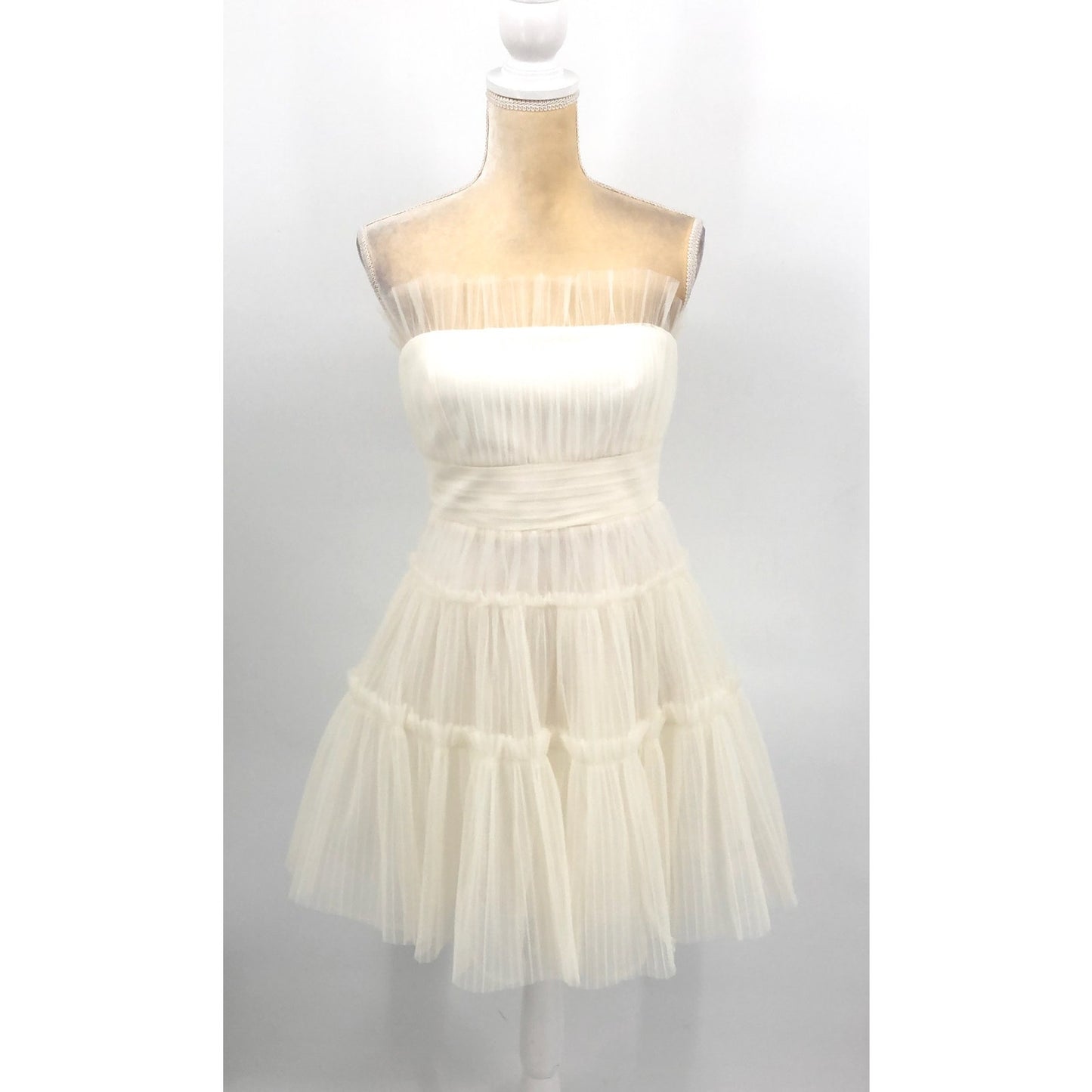 BCBGMAXAZRIA Women's Strapless Tiered Tulle Mini Dress Size 6 Gardenia White NWT