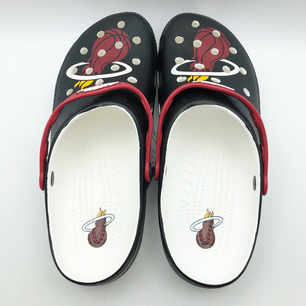Crocs NBA Miami Heat Classic Clogs MENS 8 WOMENS 10 Black Red NWT