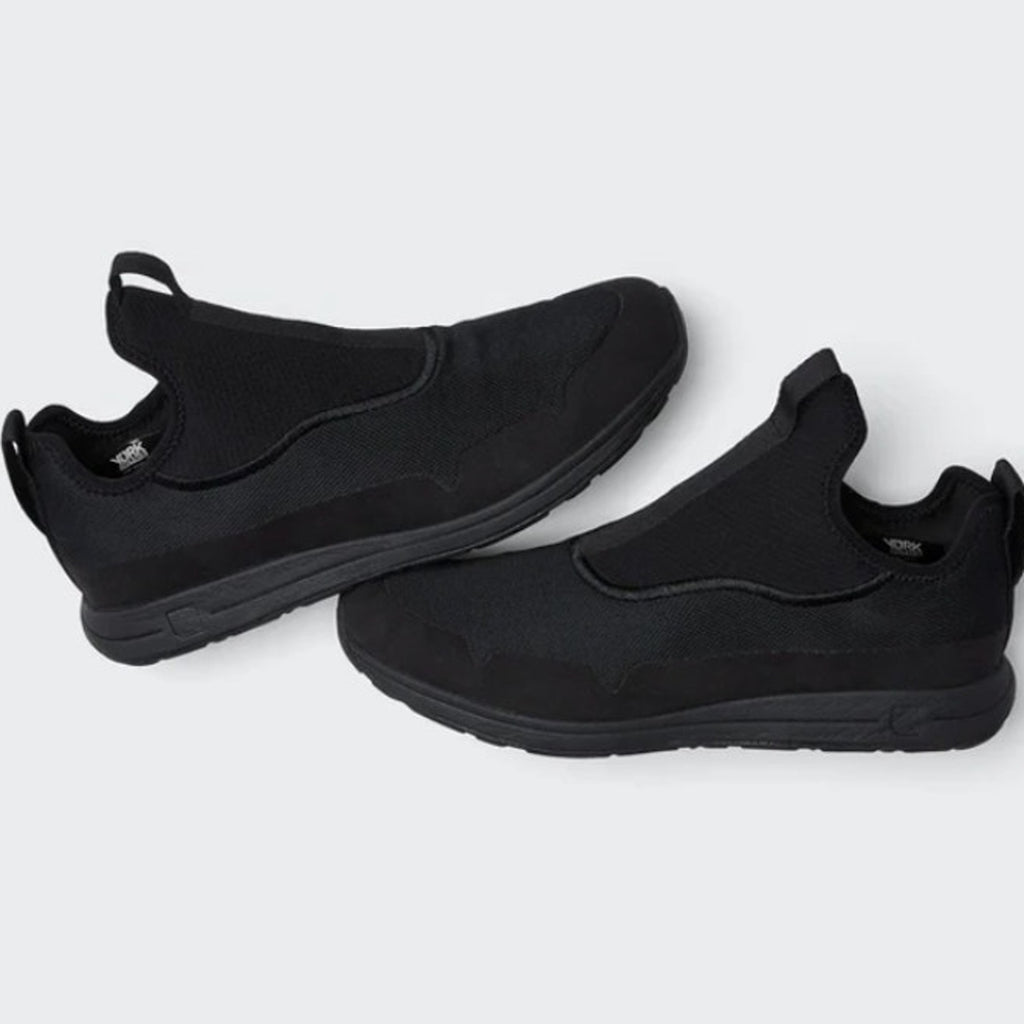 YORK Athletics Mens The Gail Recovery Trainer Sneakers US 8 Black Slip On NIB