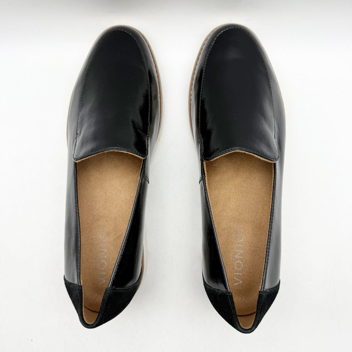 Vionic Womens Kensley Loafers Size 8.5 Black Leather Slip On NWOB