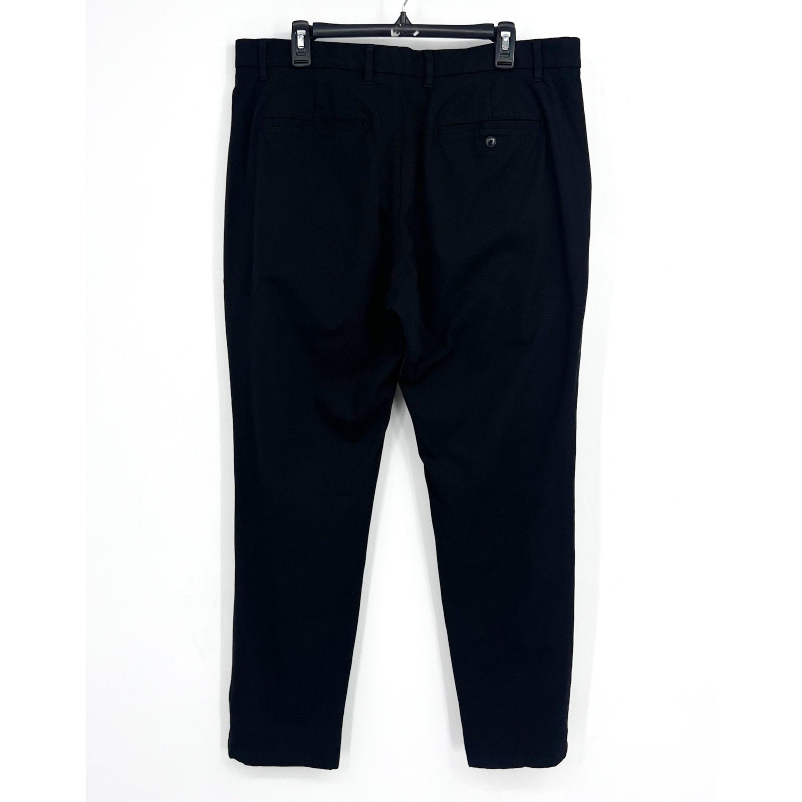 EVERLANE Uniform Mens Performance Chino Pants 36x32 Black Athletic Fit NWT