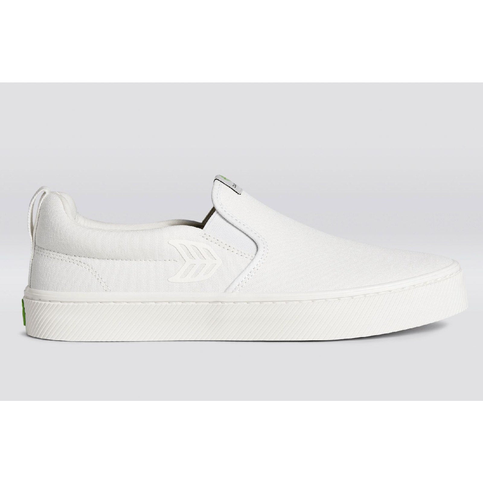 Cariuma Women's Slip-On Canvas Sneakers Size 9 Off White Casual Shoes NIB
