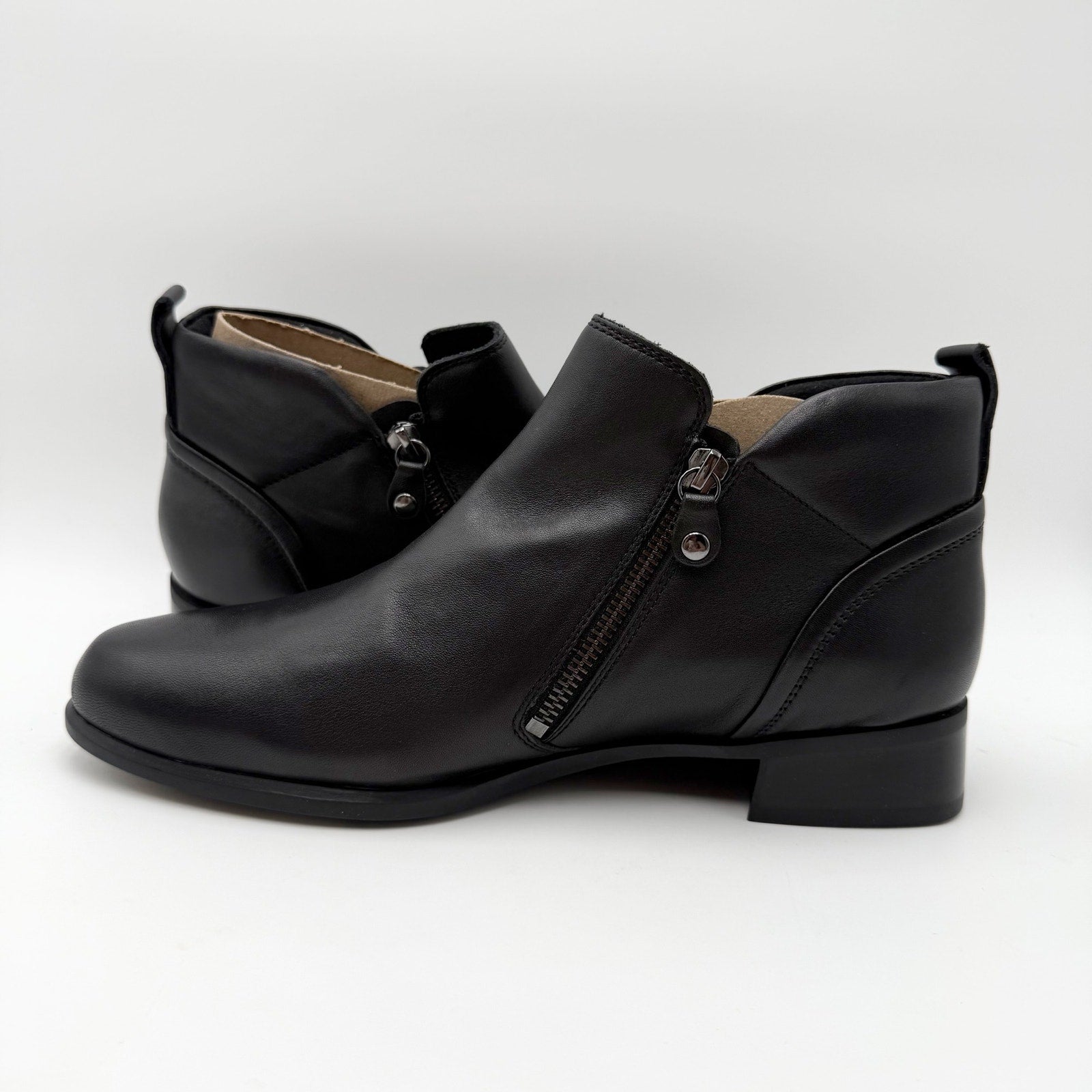 Munro Womens Neko Ankle Booties US 10.5 M Black Tumbled Leather NIB