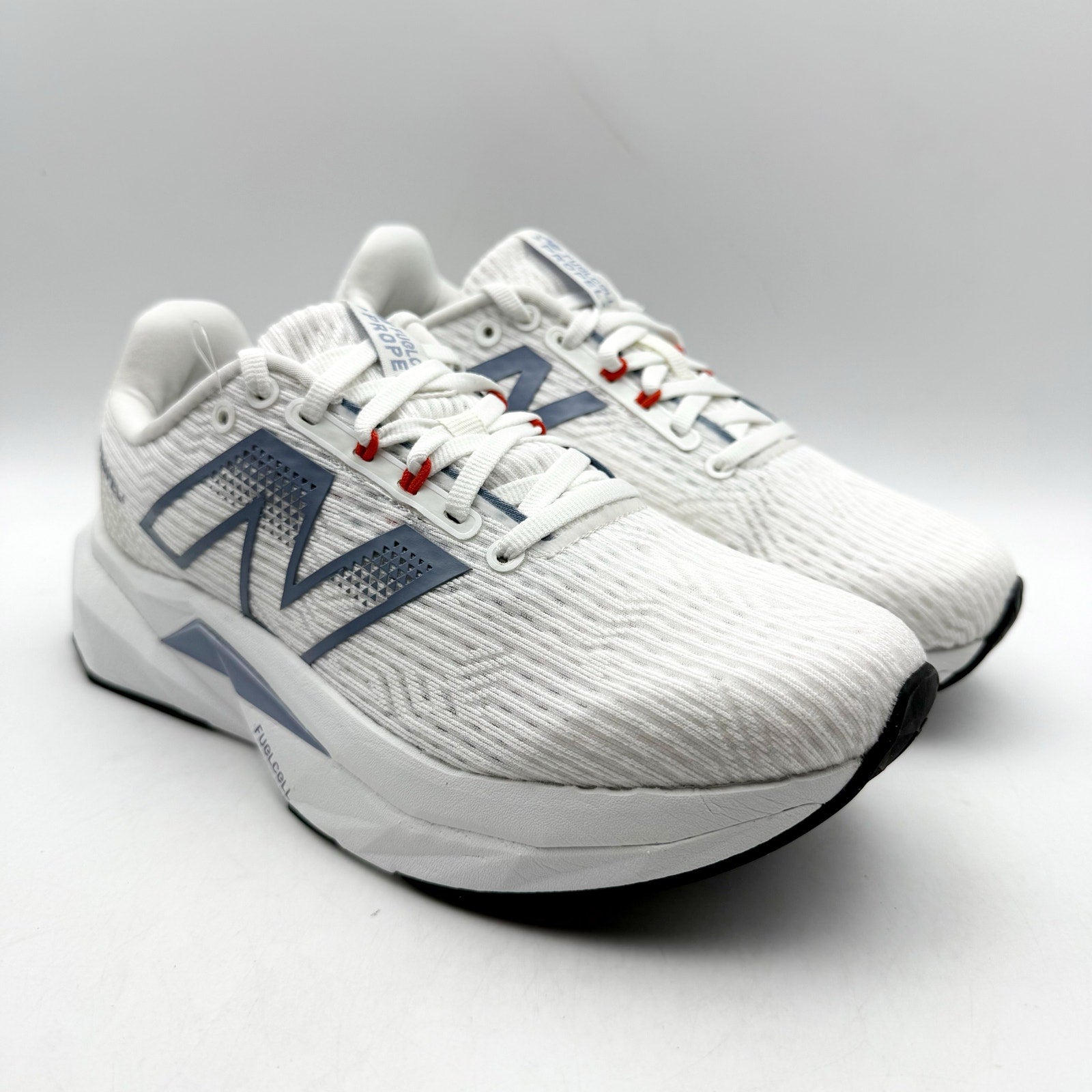New Balance Womens FuelCell Propel V5 Running Sneakers US 5.5 Wide White NIB