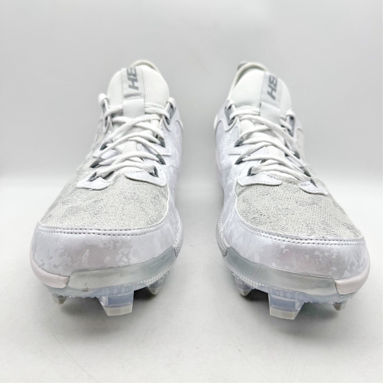 Under Armour Mens Harper 8 Elite Baseball Cleats Size 6.5 EU 39 White Grey NWOB