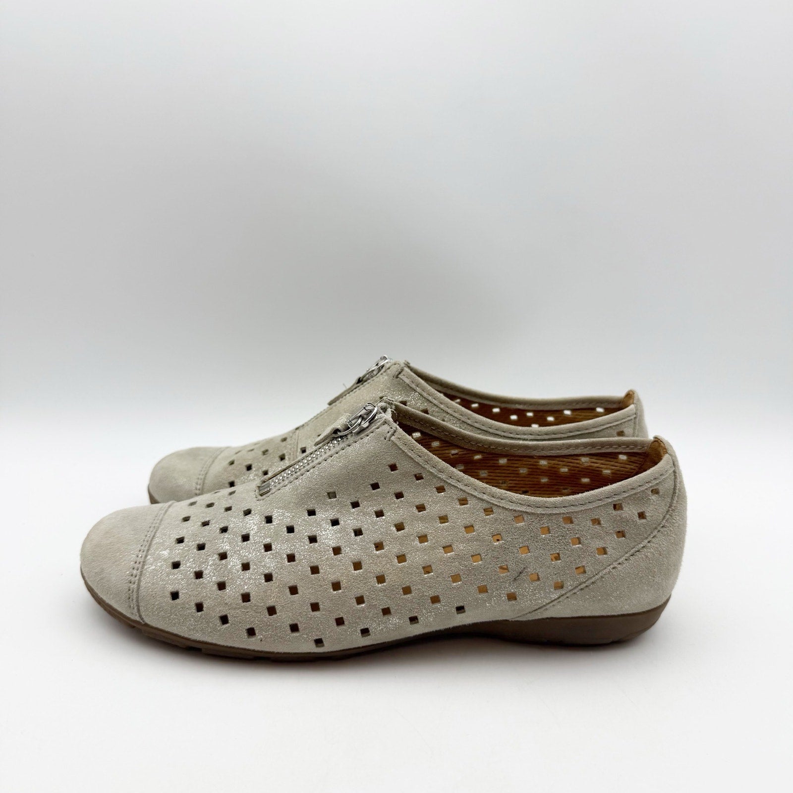 Gabor Womens 84.164 Hovercraft Flats Shoes US 6 UK 3.5 Grey Nubuck Leather NWOB