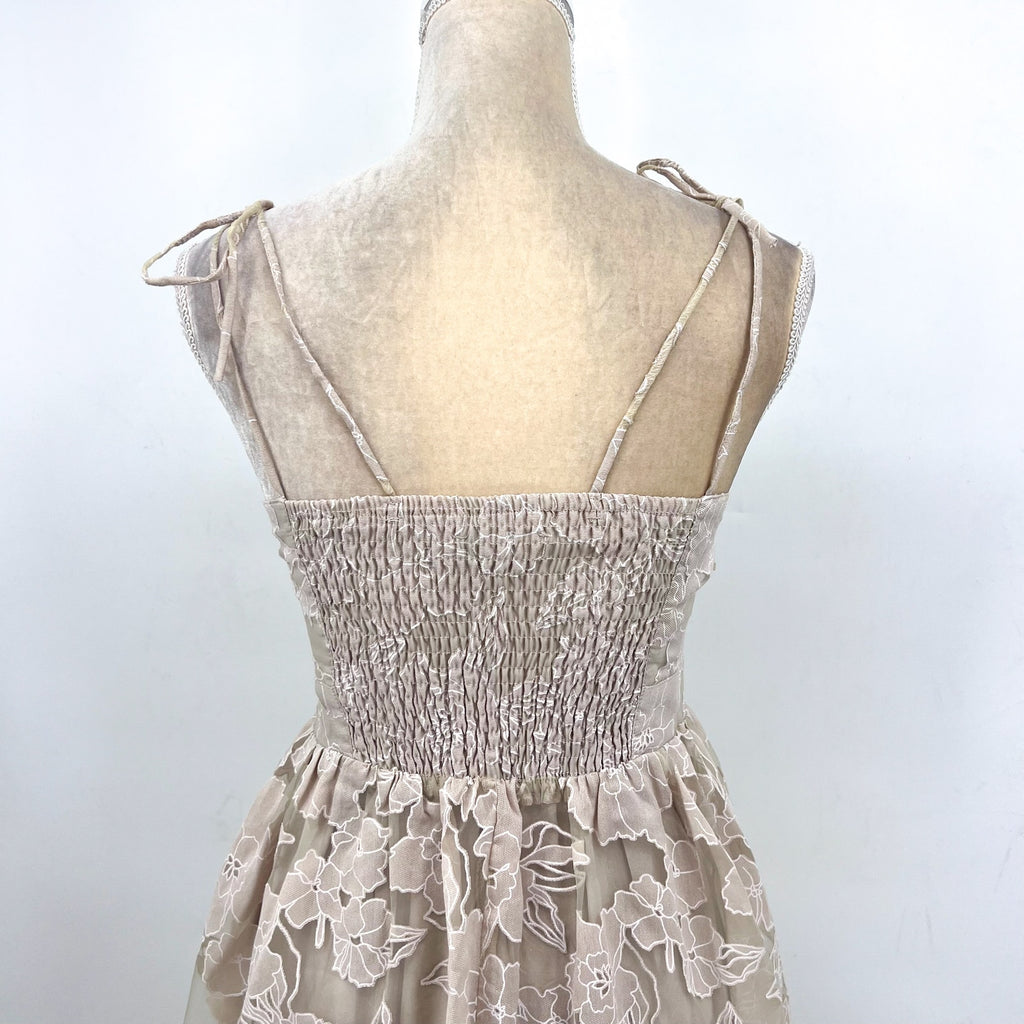 EN SAISON Women's Jenna Midi Dress Small Natural Beige Organza Floral NWOT