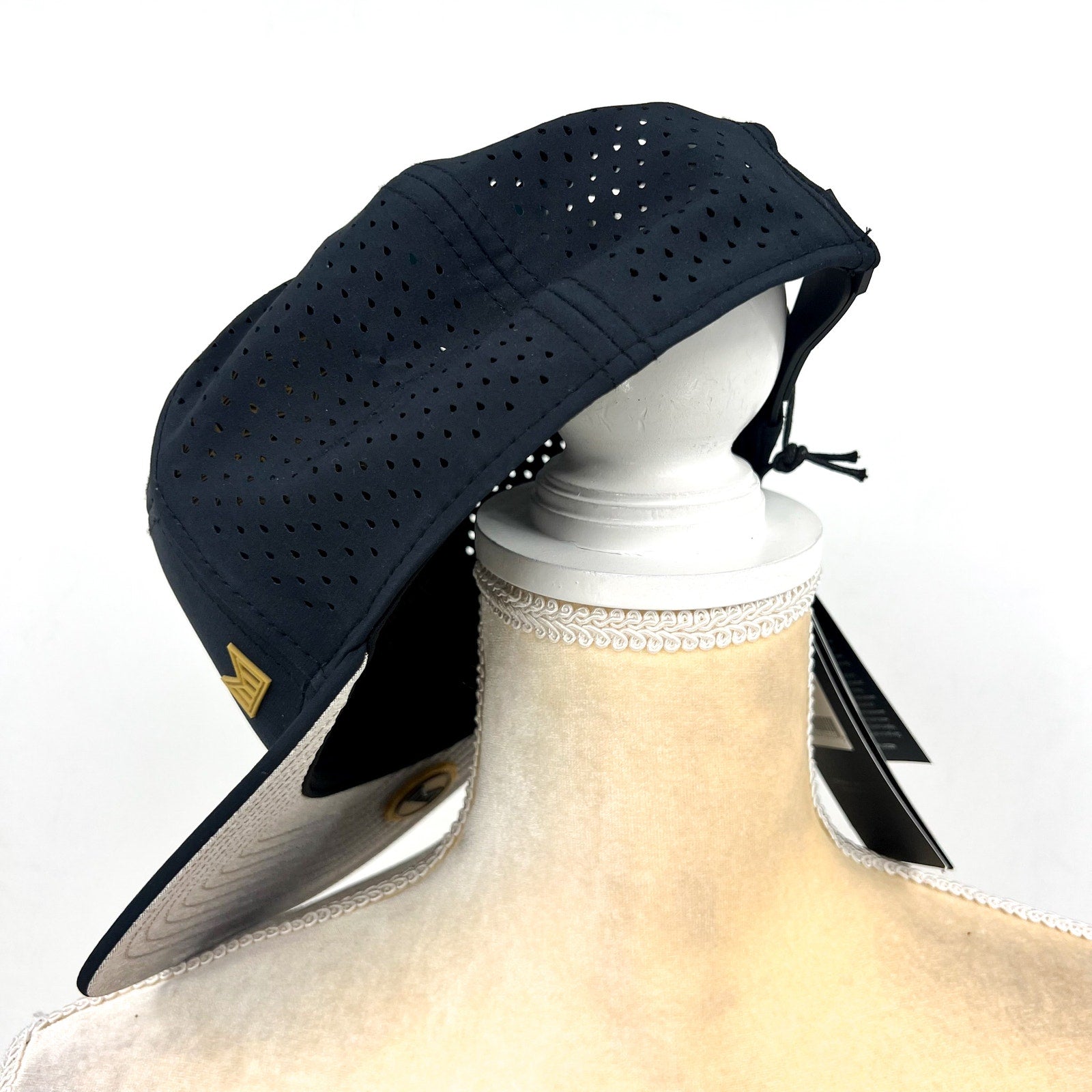 MELIN Trenches Icon Hydro Performance Snapback Hat Classic Fit Black Gum NWT