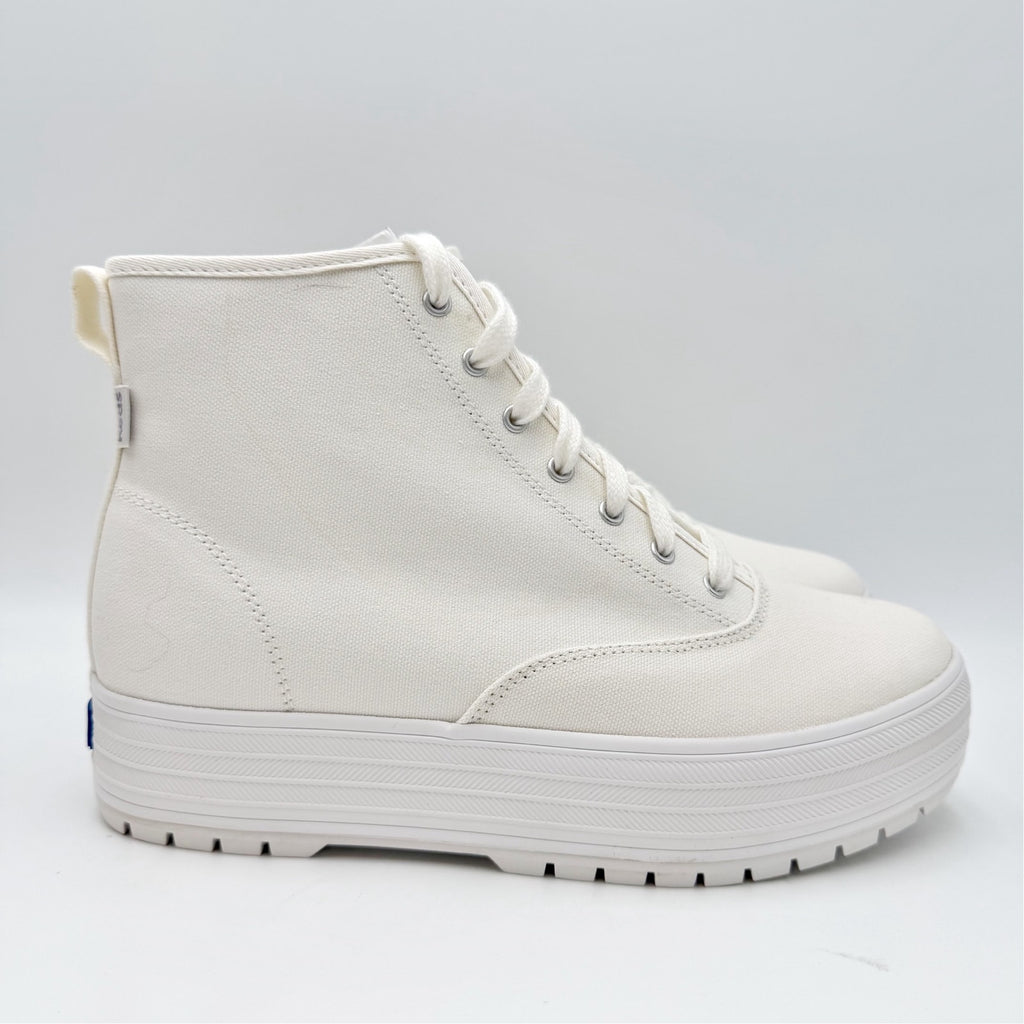 KEDS Womens The Platform Mid Lug Boots Size 7.5 M EU 38 White Canvas NIB