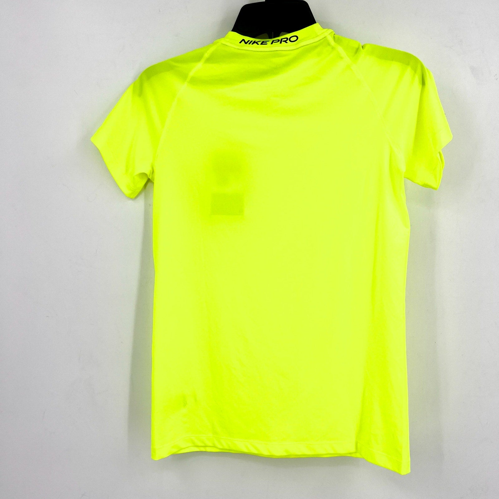 NIKE Big Kids Dri-FIT Short-Sleeve Tshirt Large Neon Yellow Crewneck NWT