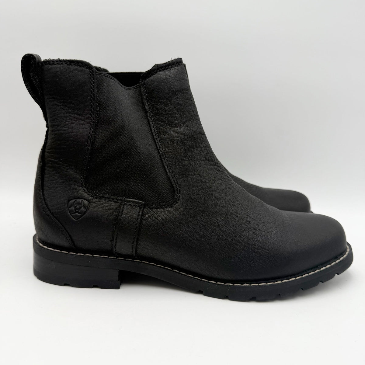 Ariat Womens Wexford Chelsea Boots Size 8.5 B Black Leather Waterproof NWOB