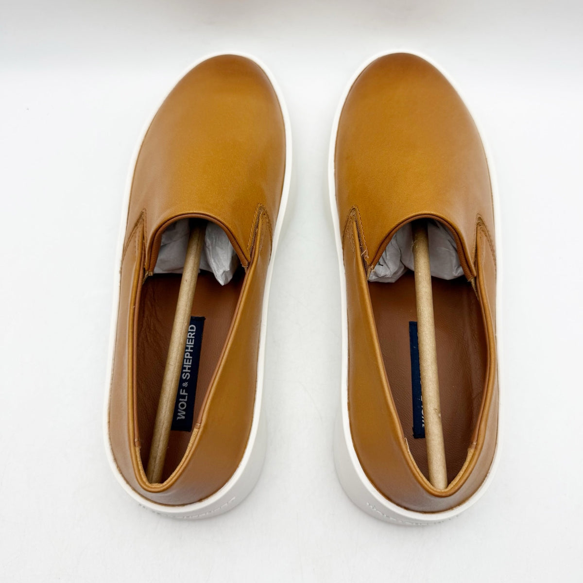 Wolf & Shepherd Womens Cruise Slip On Shoes Size 7 EU 38 Honey Brown White NIB