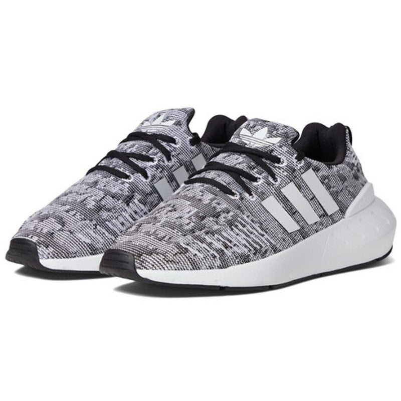 Adidas Kids Swift Run 22 Athletic Shoes Size 5 Grey White Running NWT