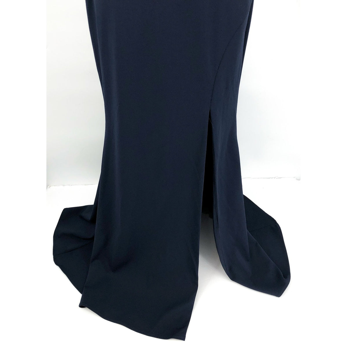 XSCAPE Women's Crepe Ruffled Gown Size 6 Navy Blue Off The Shoulder NWT