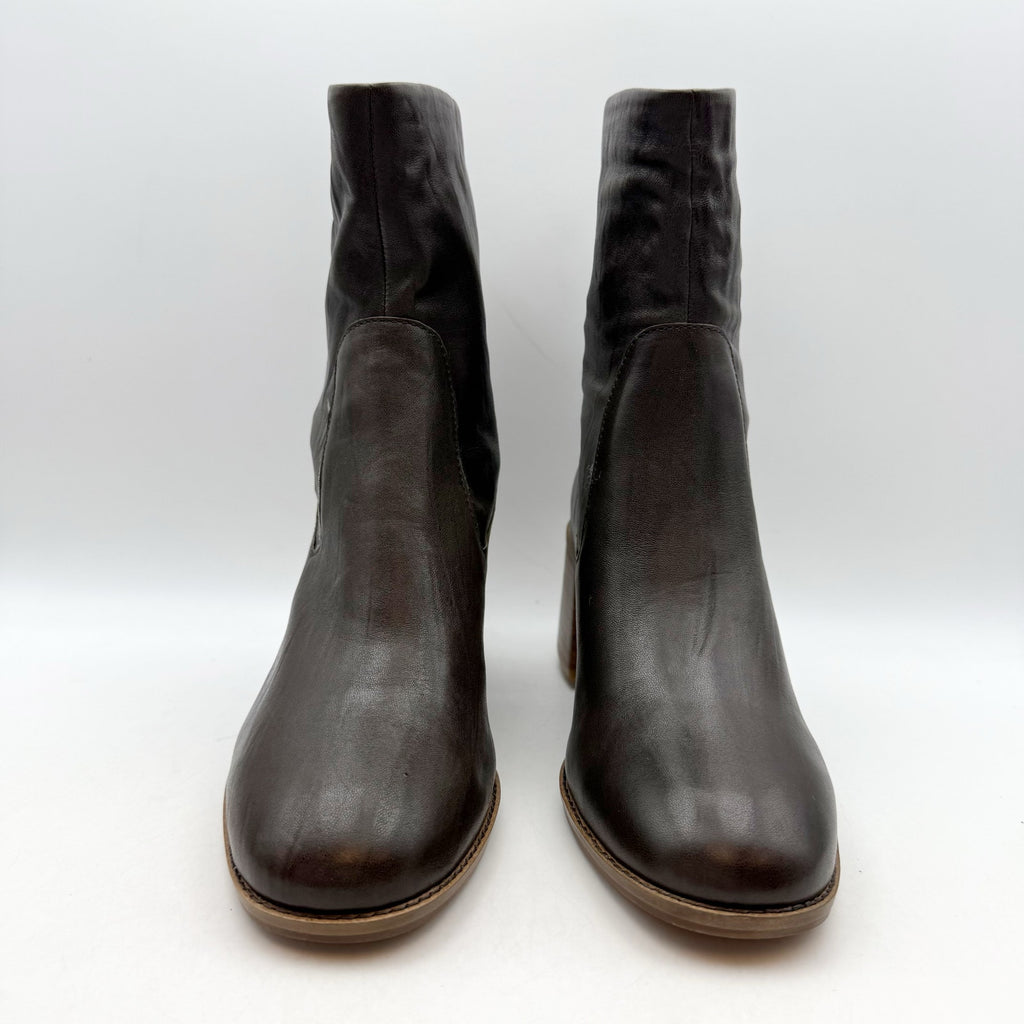Kelsi Dagger Womens Brooklyn Island Boots Size 6.5 M Brown Vegan Leather NIB