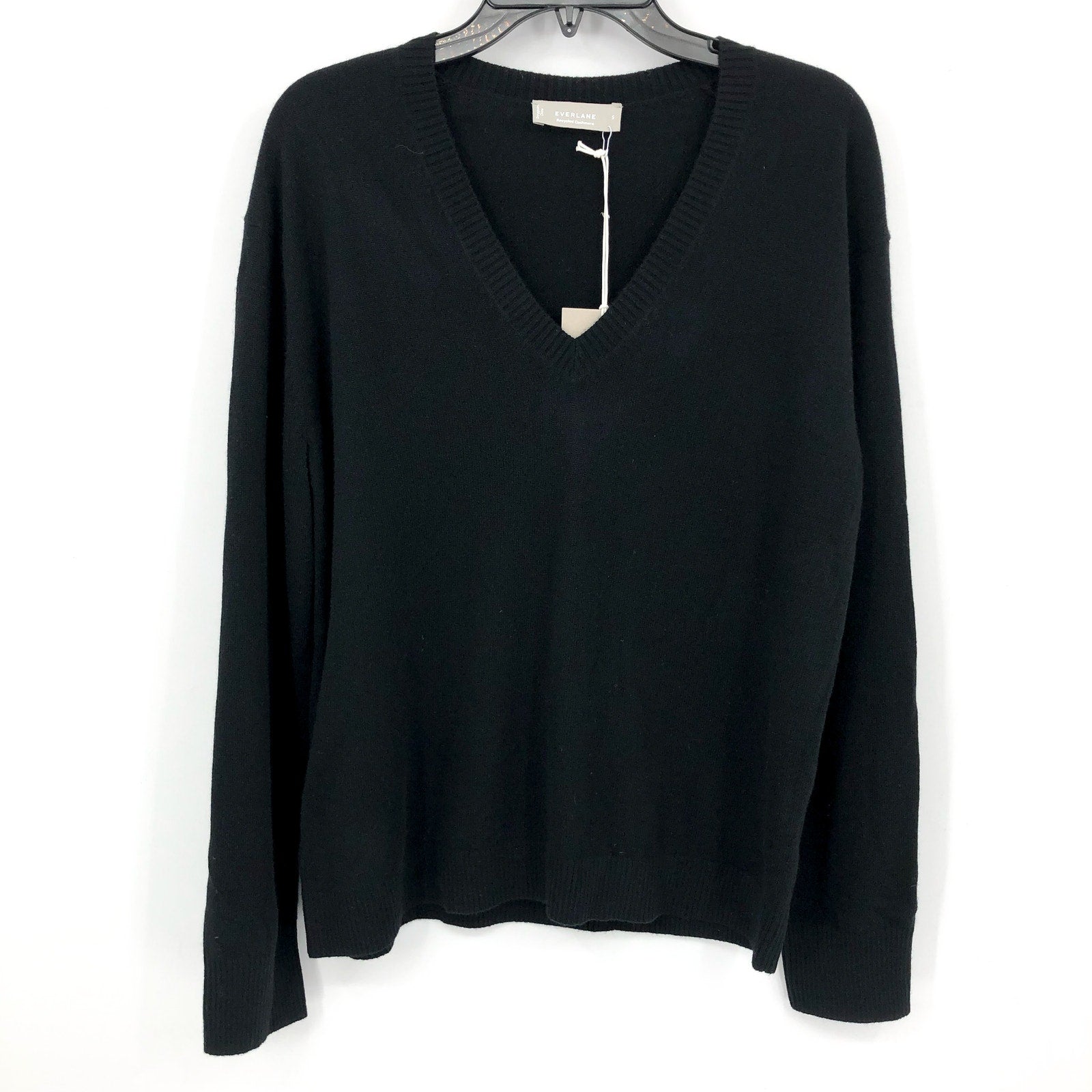 Everlane Womens The Classic V Cashmere Sweater Small Black Long Sleeve NWT