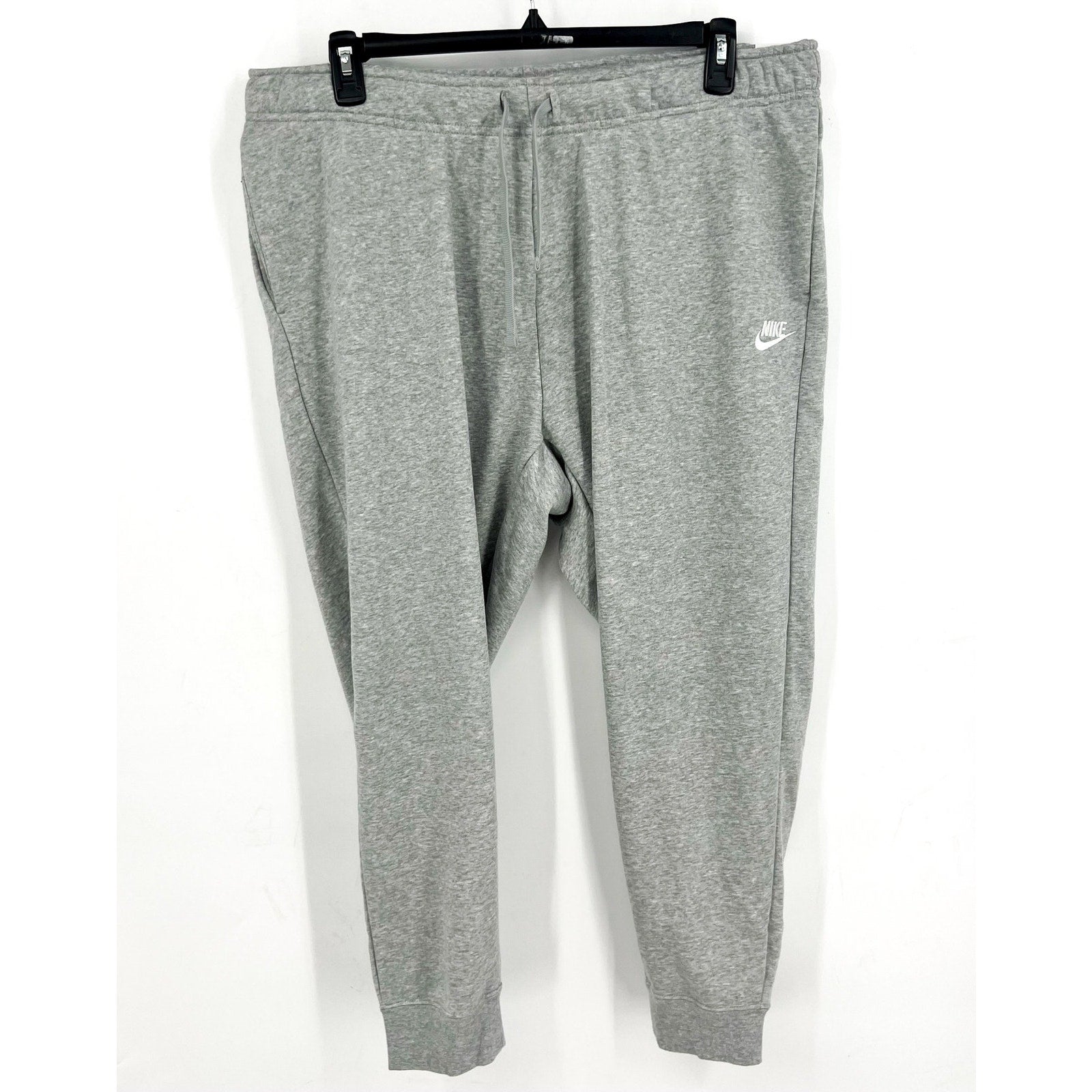 NIKE Womens Club Fleece Mid-Rise Joggers Pants 1X Grey White Sweatpants NWT