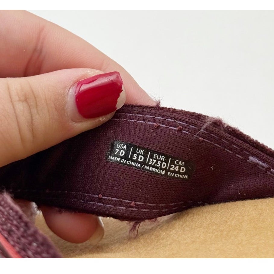 Spenco Women's Sutton Flip Classic Size 7 WIDE EU 37.5 Red Wine Sassafras NIB