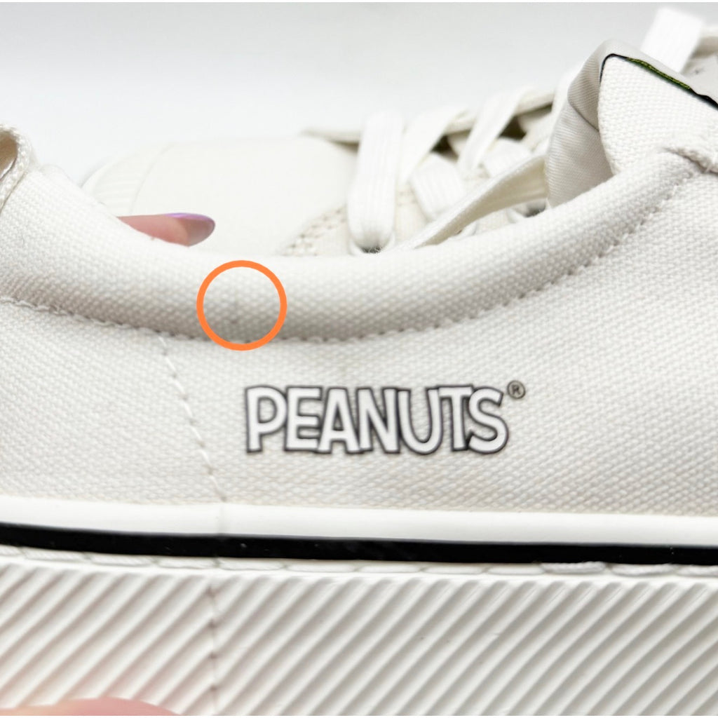 Cariuma OCA Low Peanuts Skate Sneakers Womens 7 Off White Canvas Snoopy NIB