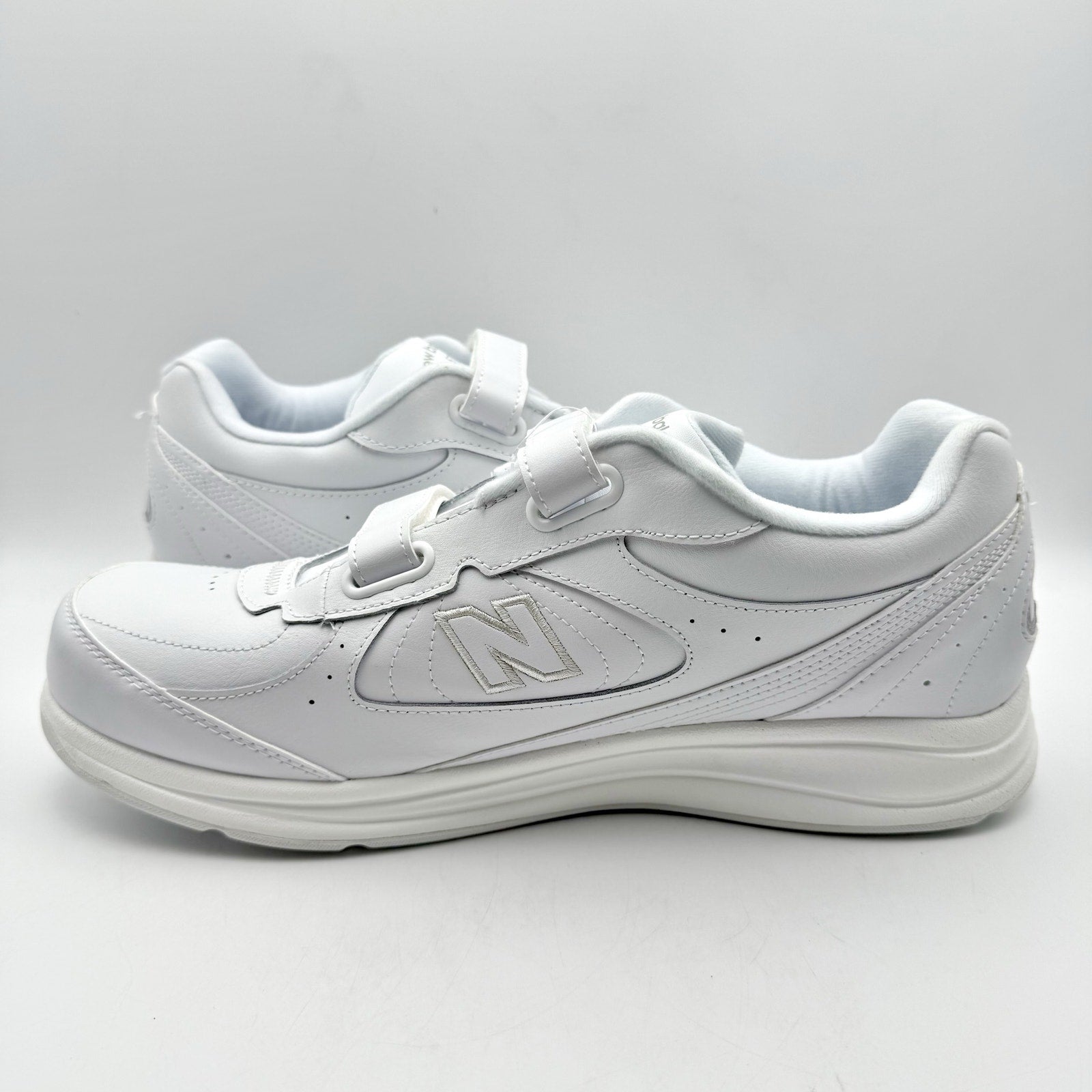 New Balance Mens 577 Sneakers US 14 White Leather Athletic Hook and Loop NIB