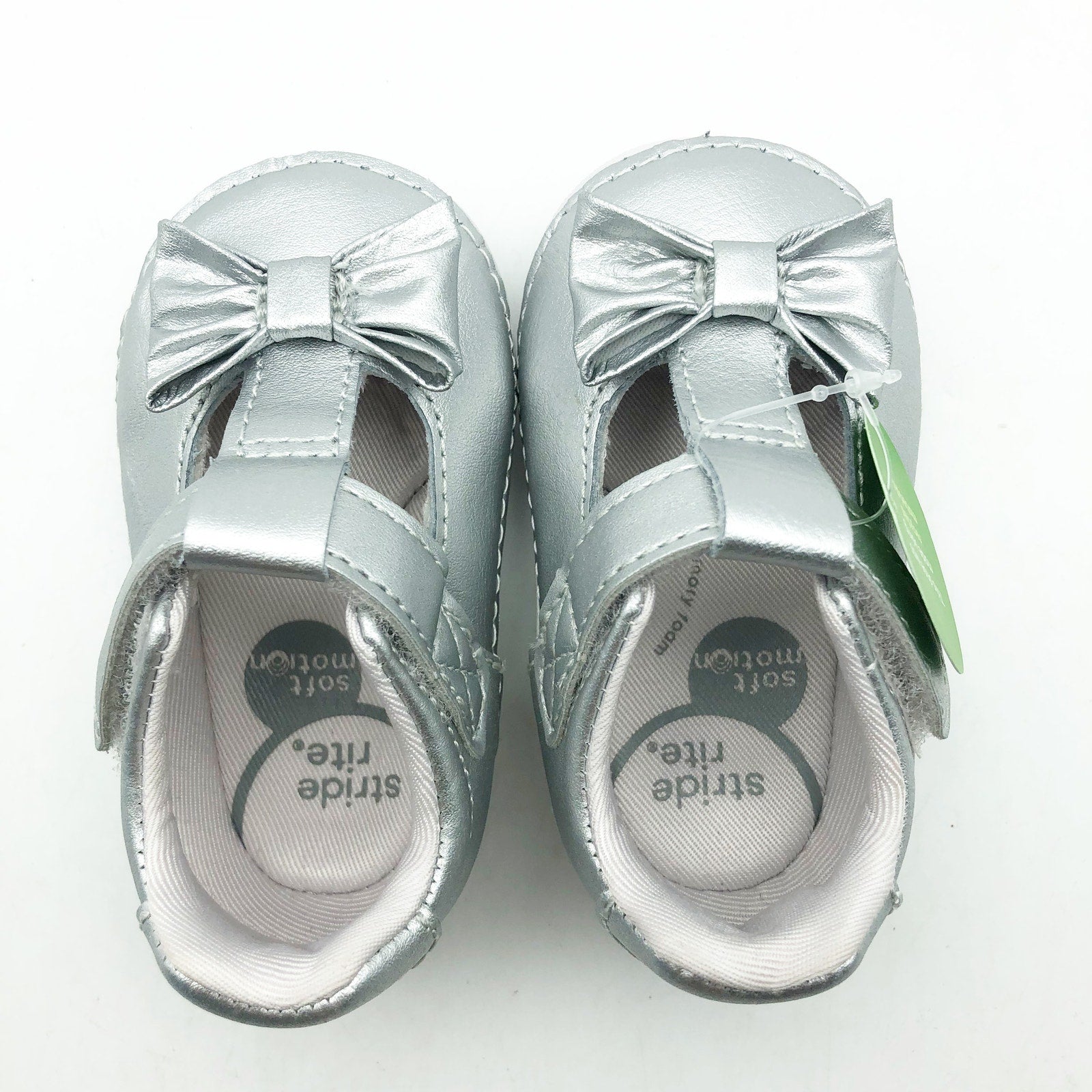 Stride Rite Girls Ashtyn Mary Janes Baby/ Toddler Size 6 Silver Shoes NIB