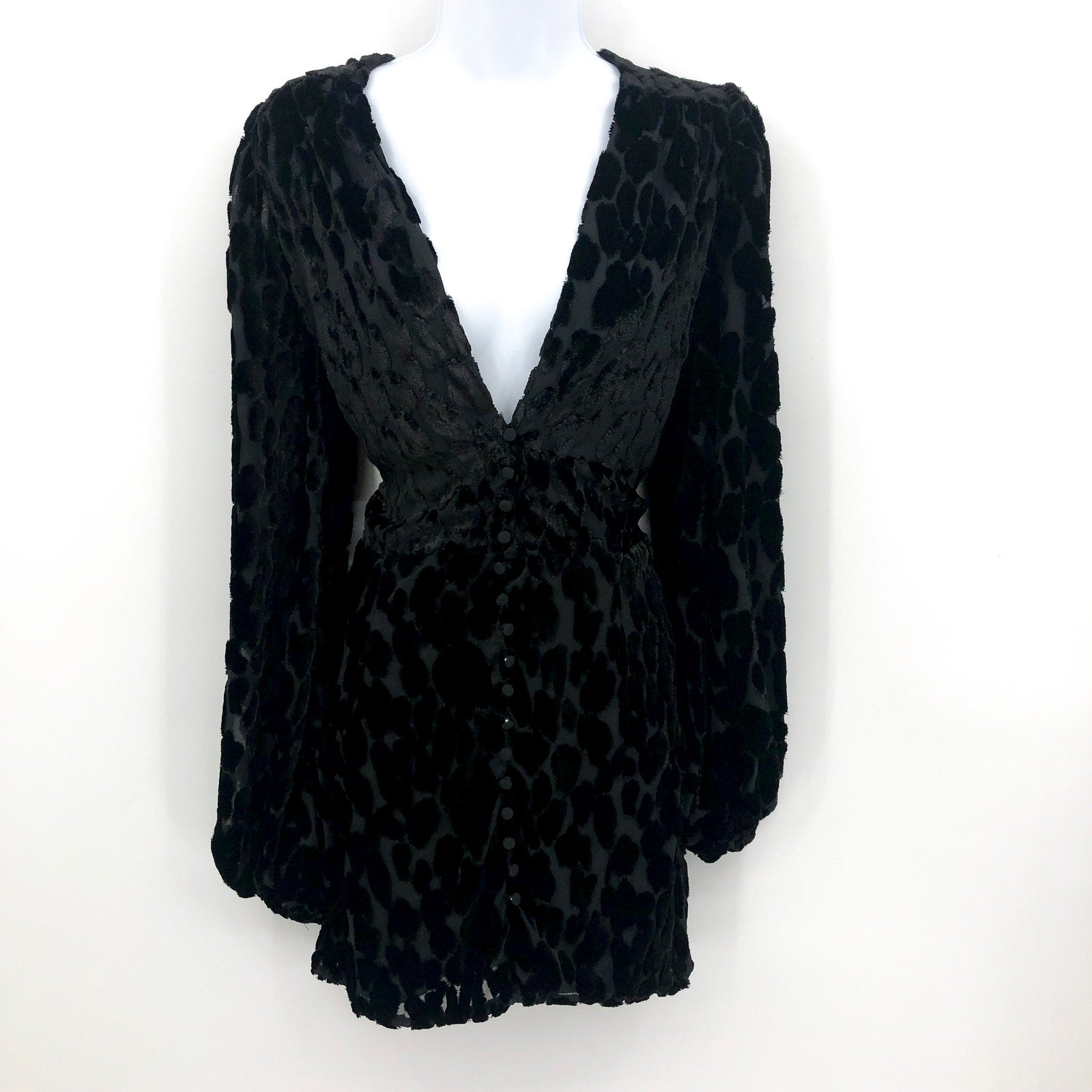 BARDOT Women's Leo Mini Dress Medium US 8 Black Burnout Velvet Long Sleeves NWR