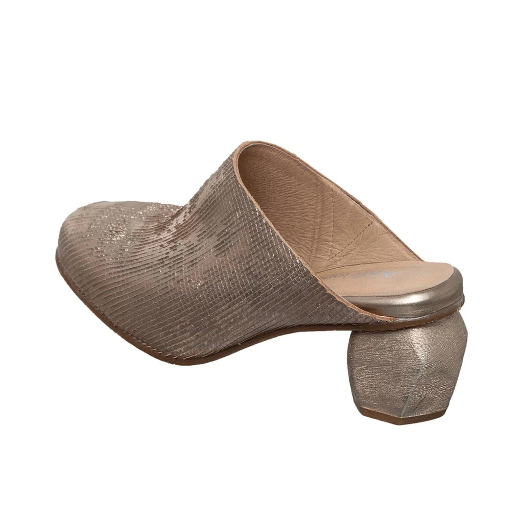 Antelope Womens Penni Mule Heels EU 41 US 10-10.5 Gold Leather NWOB