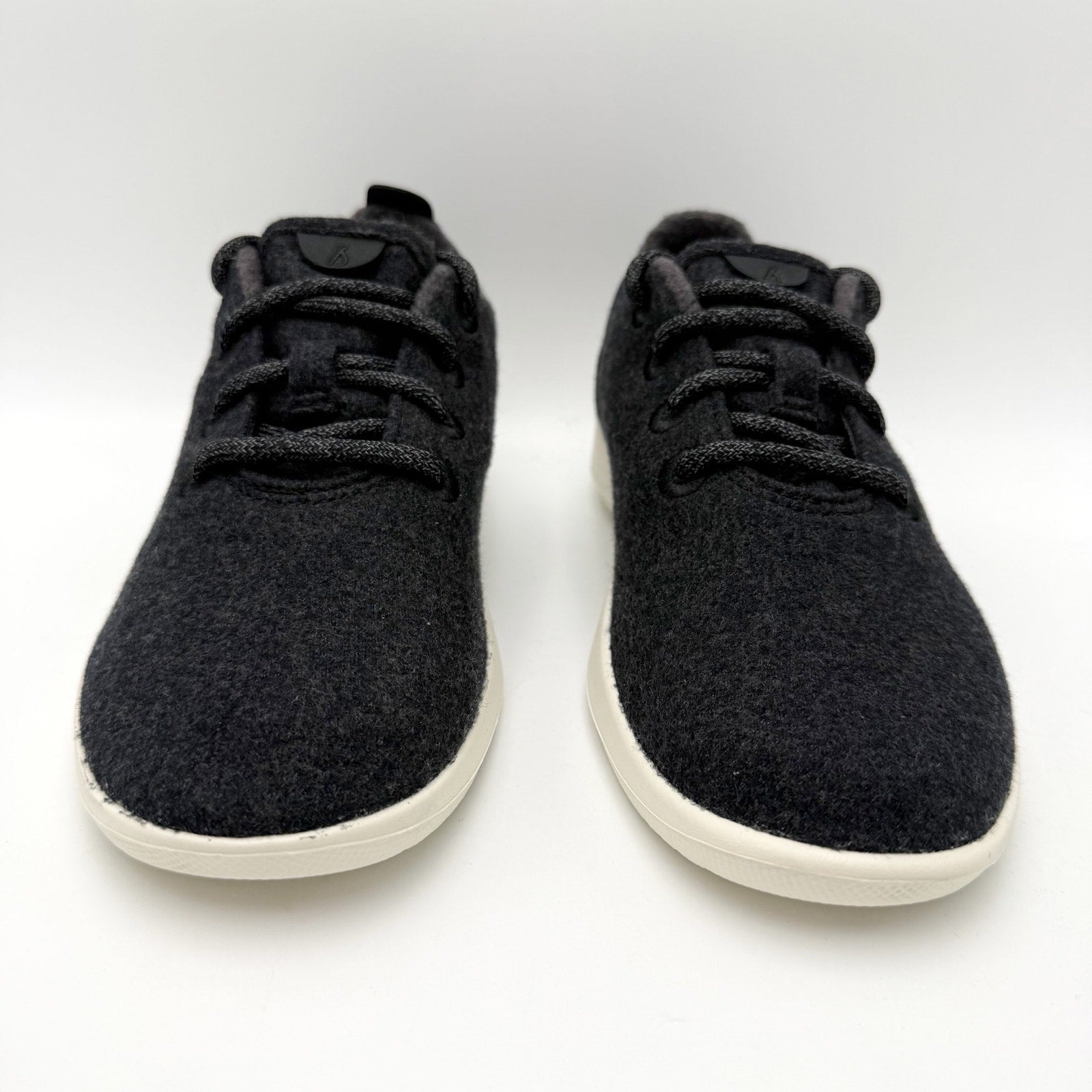 AllBirds Womens Wool Runner Sneakers US 7 EU 37 Black Athletic NIB
