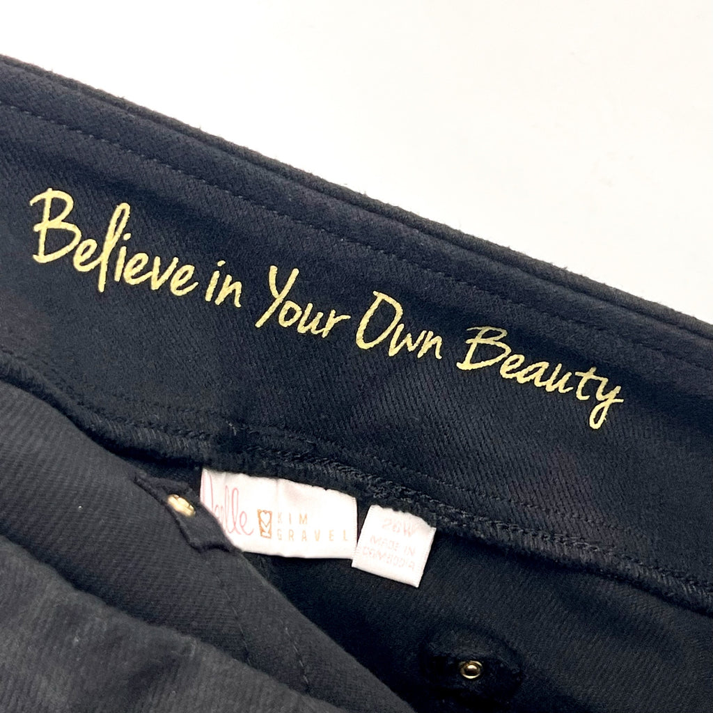 BELLE BY KIM GRAVEL Women's Flexibelle Capri Jeans 26W Black NWOT