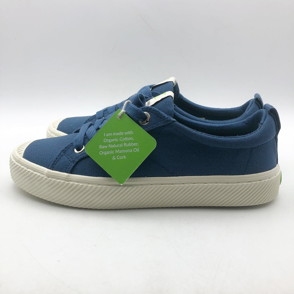 Cariuma Men's OCA Low Casual Sneakers Size 10 Marine Blue Canvas NIB