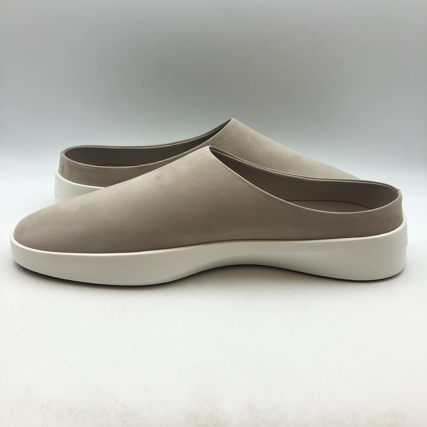Wolf & Shepherd Mens Cruise Mule Slip On Shoes Size 12 Warm Gray Leather NIB