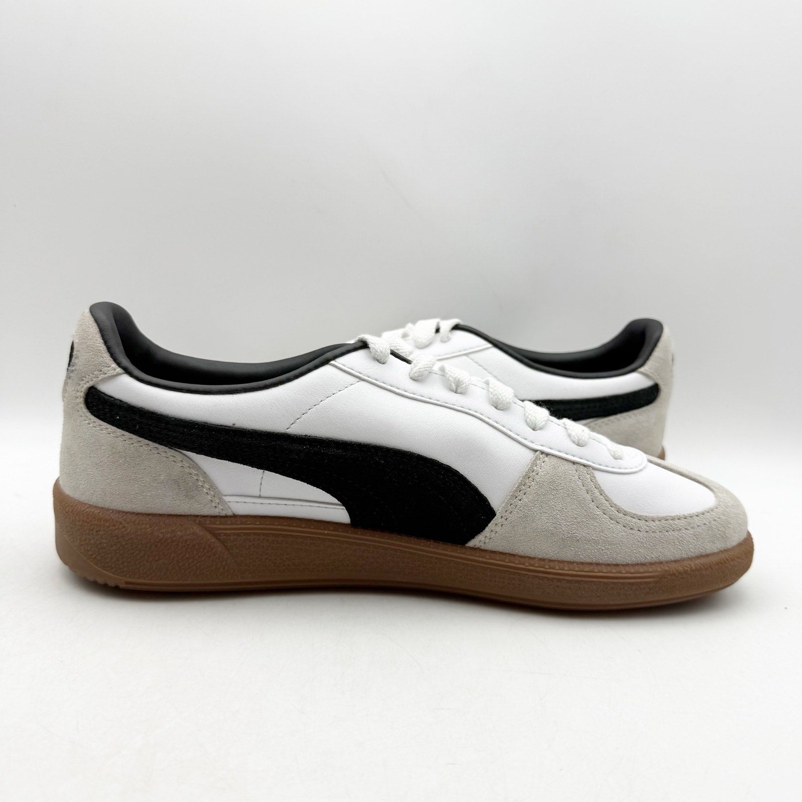 PUMA Womens Palermo Low Casual Sneakers Size 9.5 White Grey Black Leather NWOB