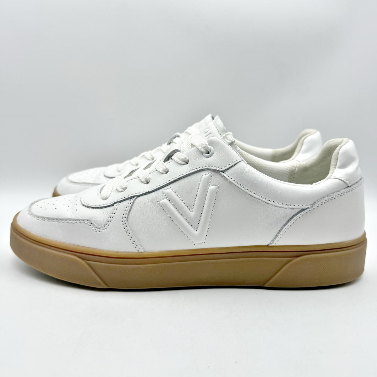 VIONIC Womens Kimmie Casual Court Sneakers Size 9.5 Wide White Leather NWOB