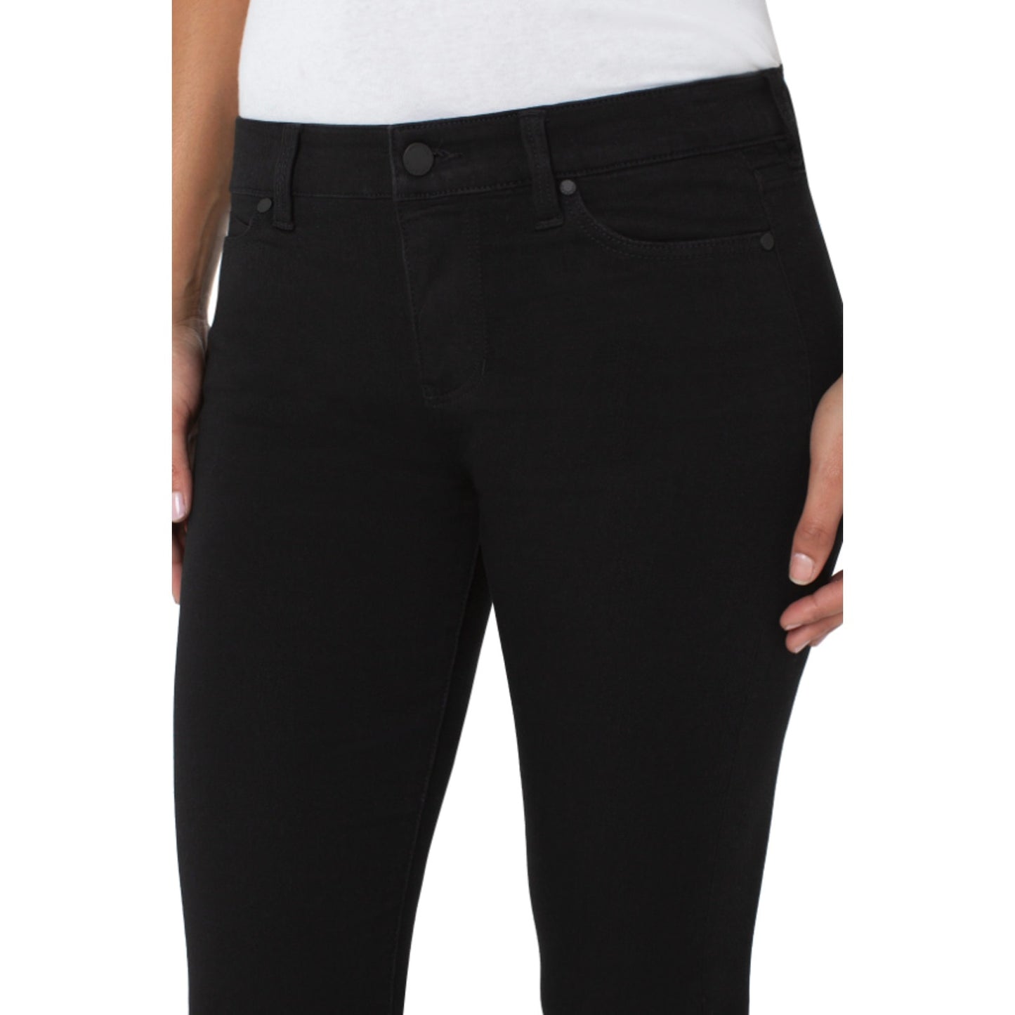 LIVERPOOL Women's Abby Jeans Size 26 US 2 Black Skinny Silky Soft Eco Denim NWT