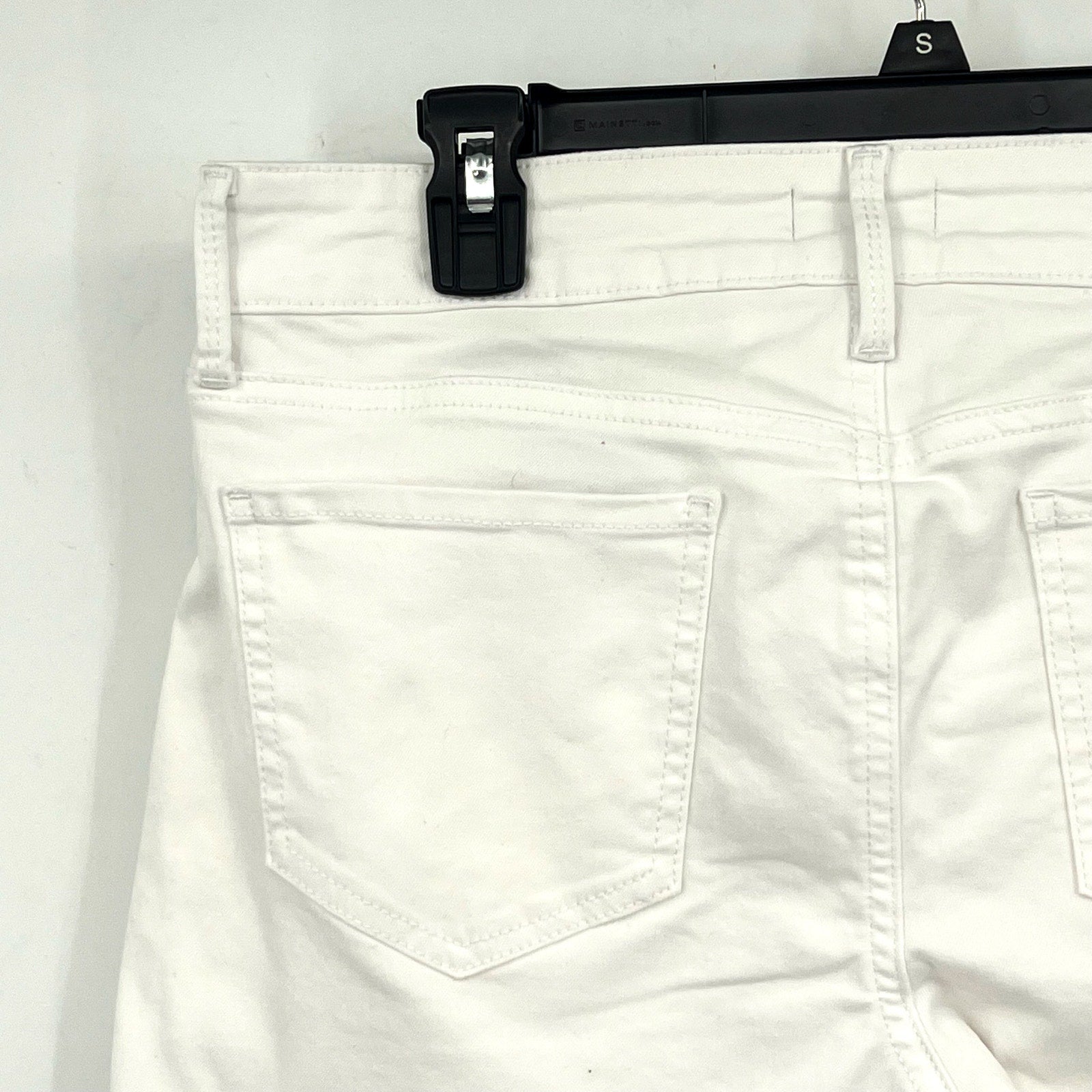 NYDJ Womens Ella Denim Shorts Size 10 PETITE Optic White 8" Inseam NWT