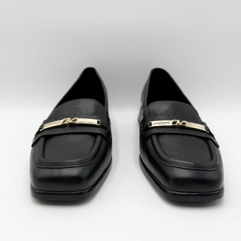 Naturalizer Womens Fabienne Loafers Size 10 M Black Leather NWOB