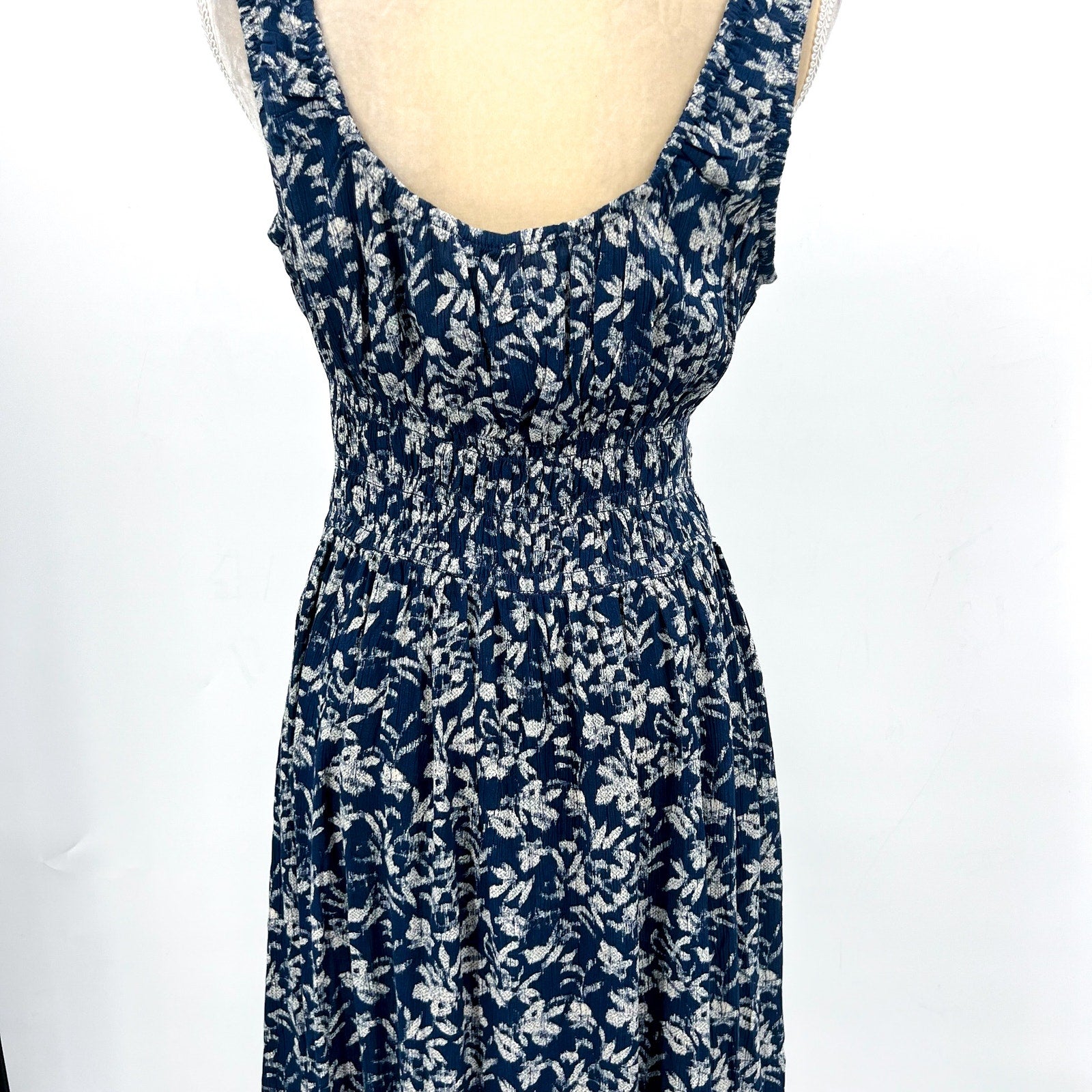 FAHERTY Women's Sunseeker Dress XL Blue White Juniper Ikat Floral Sleeveless NWT