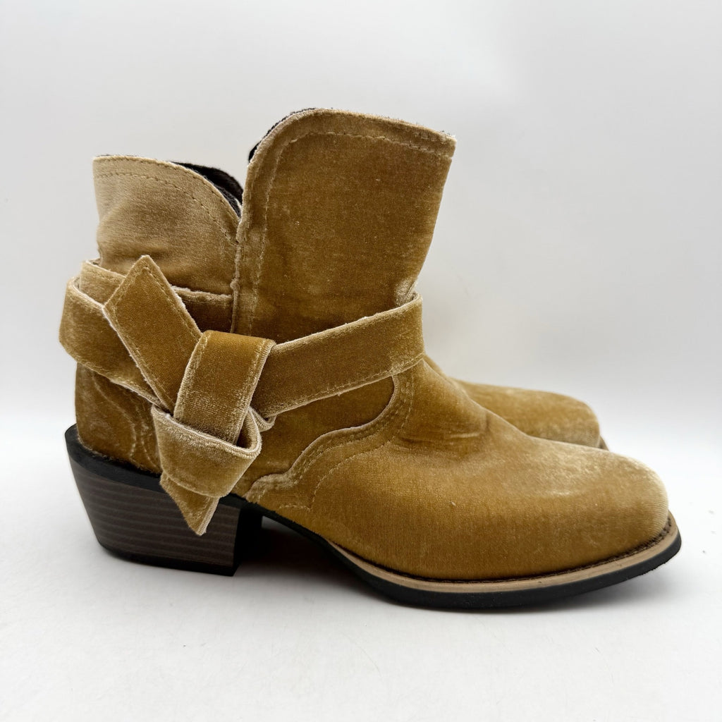 Justin Boots Womens Elana Ankle Bootie Size 7 B Brown Velvet NWOB