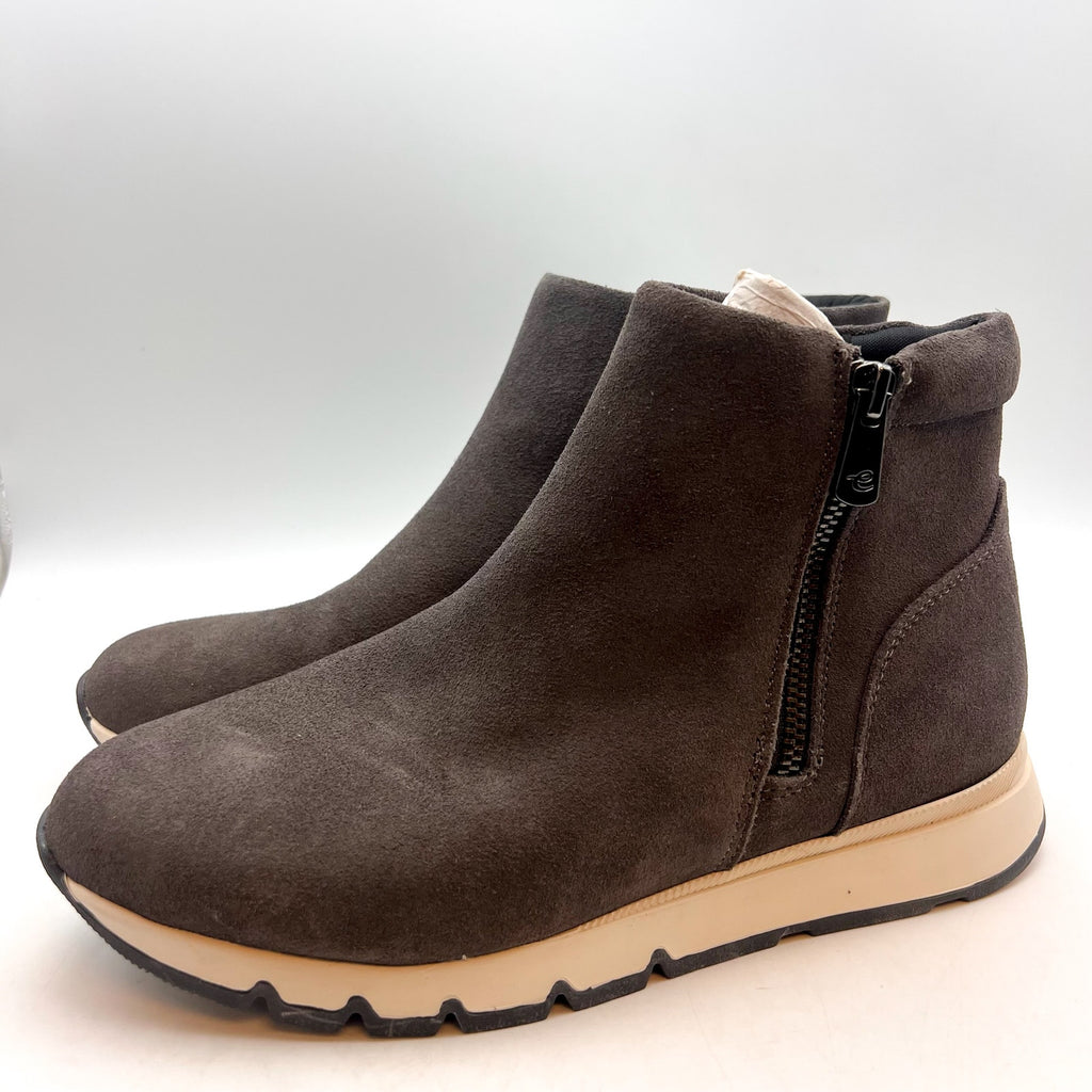 EASY SPIRIT Women's Ives Casual Dress Boots Size 8M Gray Suede Waterproof NWOB