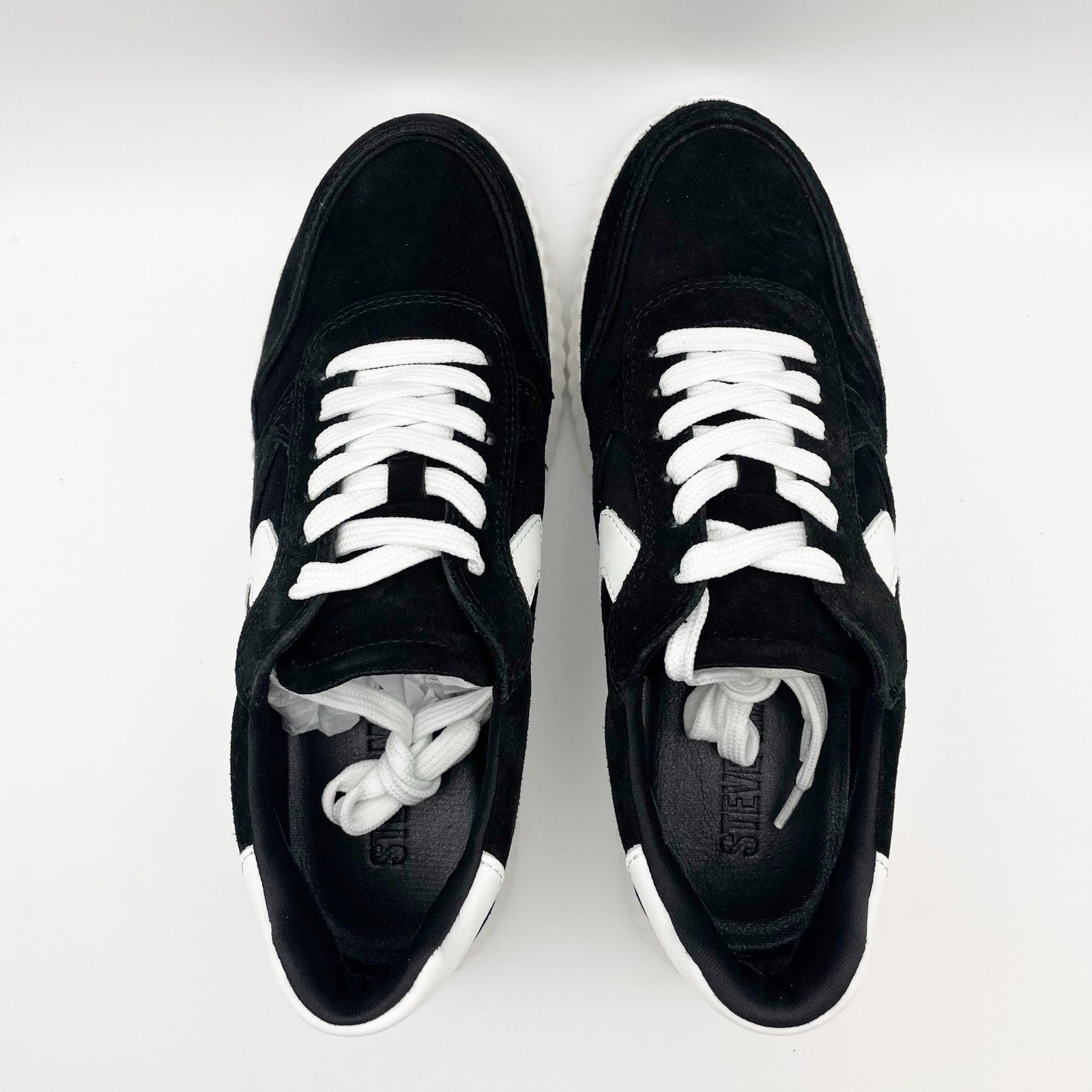 Steve Madden Womens Shereen Sneaker US 8 M Black Suede Lace-Up Closure NIB