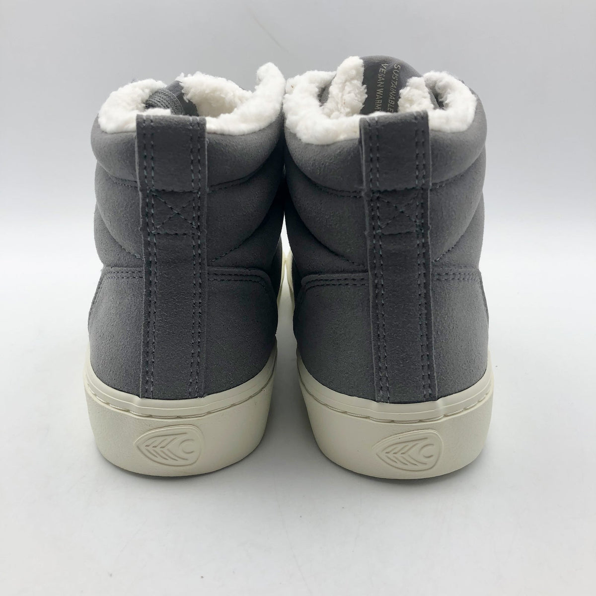Cariuma Womens OCA Therma High Sneaker Boots Size 9 Grey Suede Shearling NIB